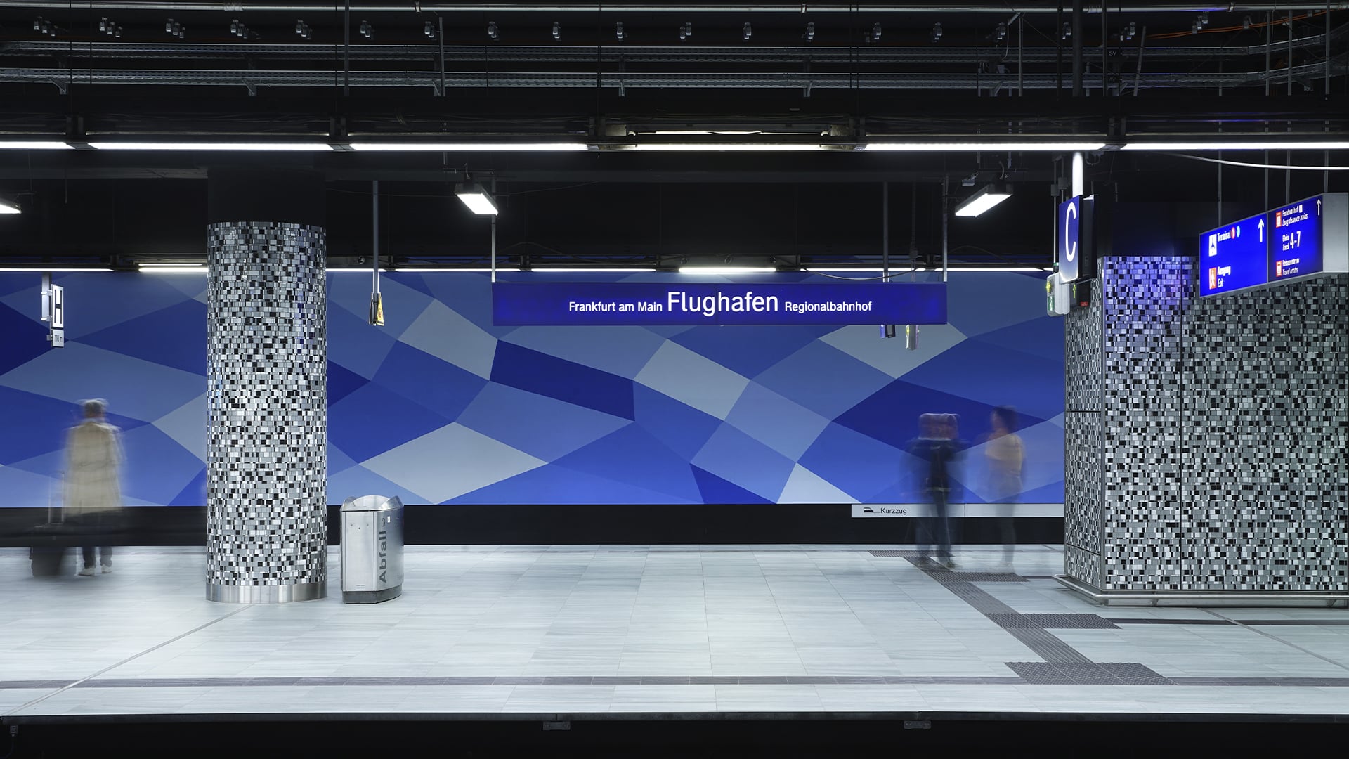 Frankfurt Regional Bahnhof Station